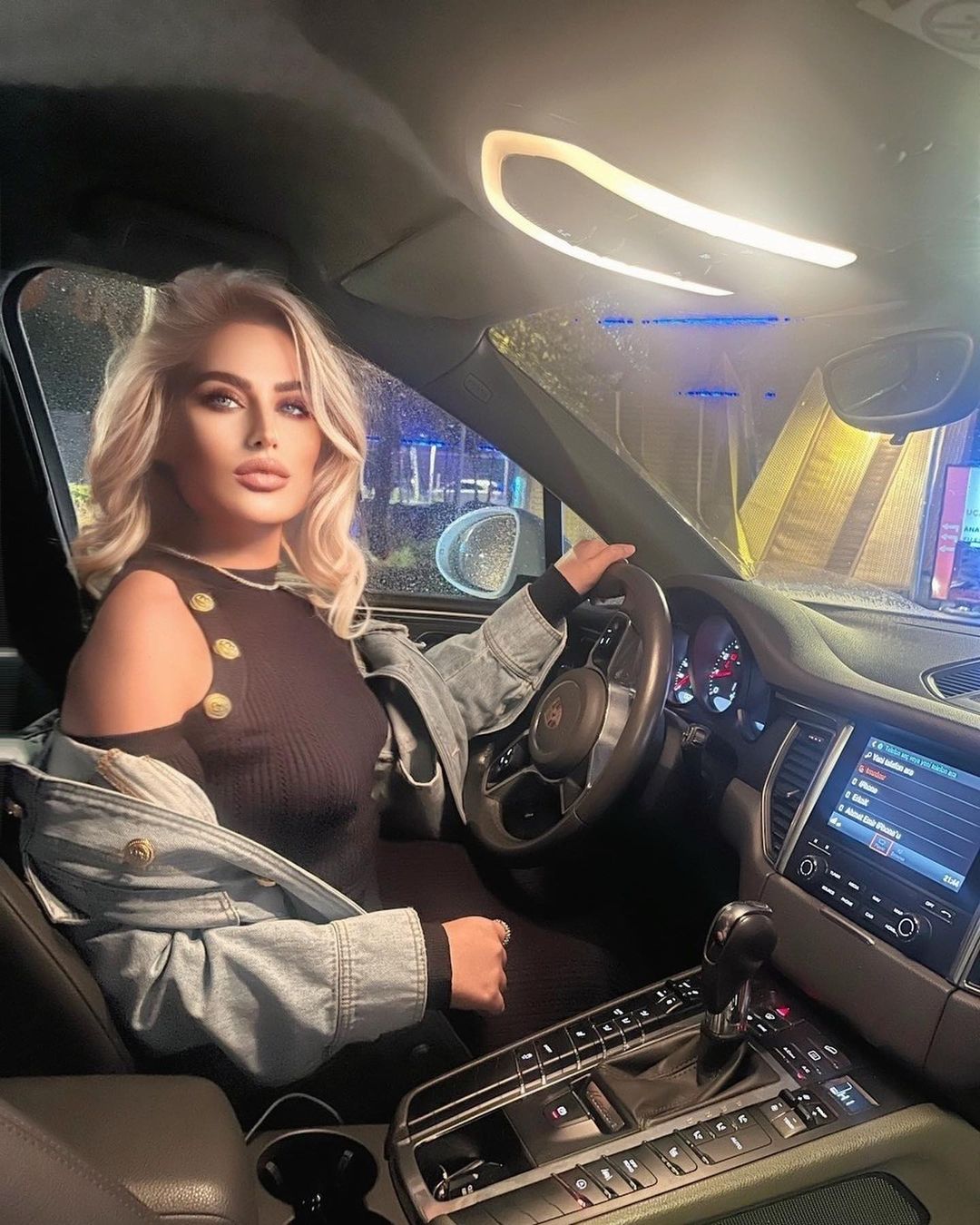 Melisa Özmen'in Resmi Web Sitesi