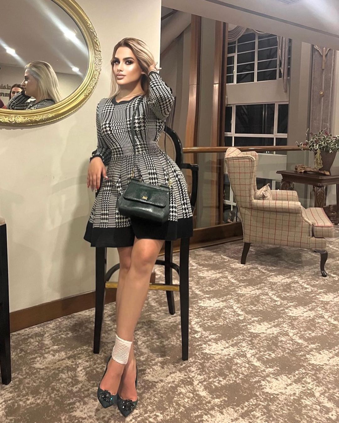 Melisa Özmen'in Resmi Web Sitesi